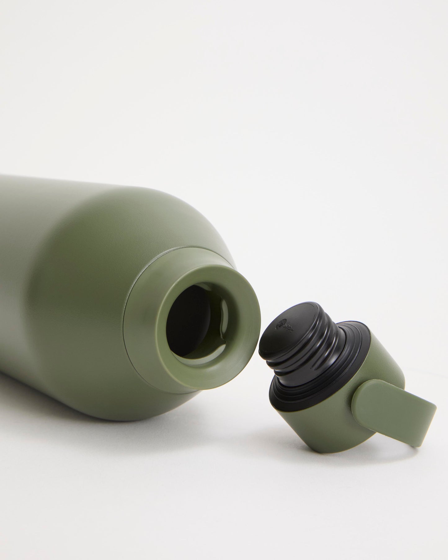 Cargo Green Water Bottle