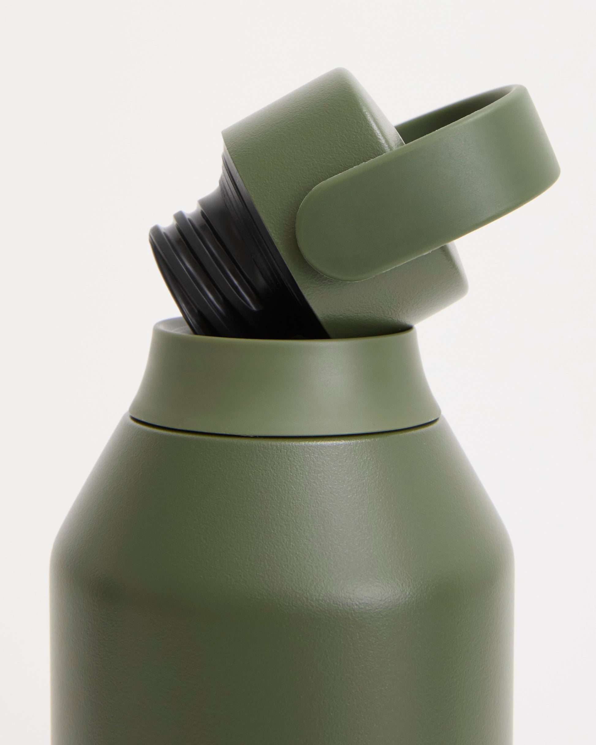 Cargo Green Water Bottle