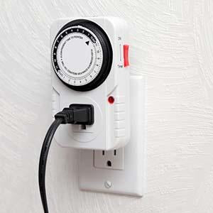 Mechanical Timer 24 Hour Single 3-Prong Outlet